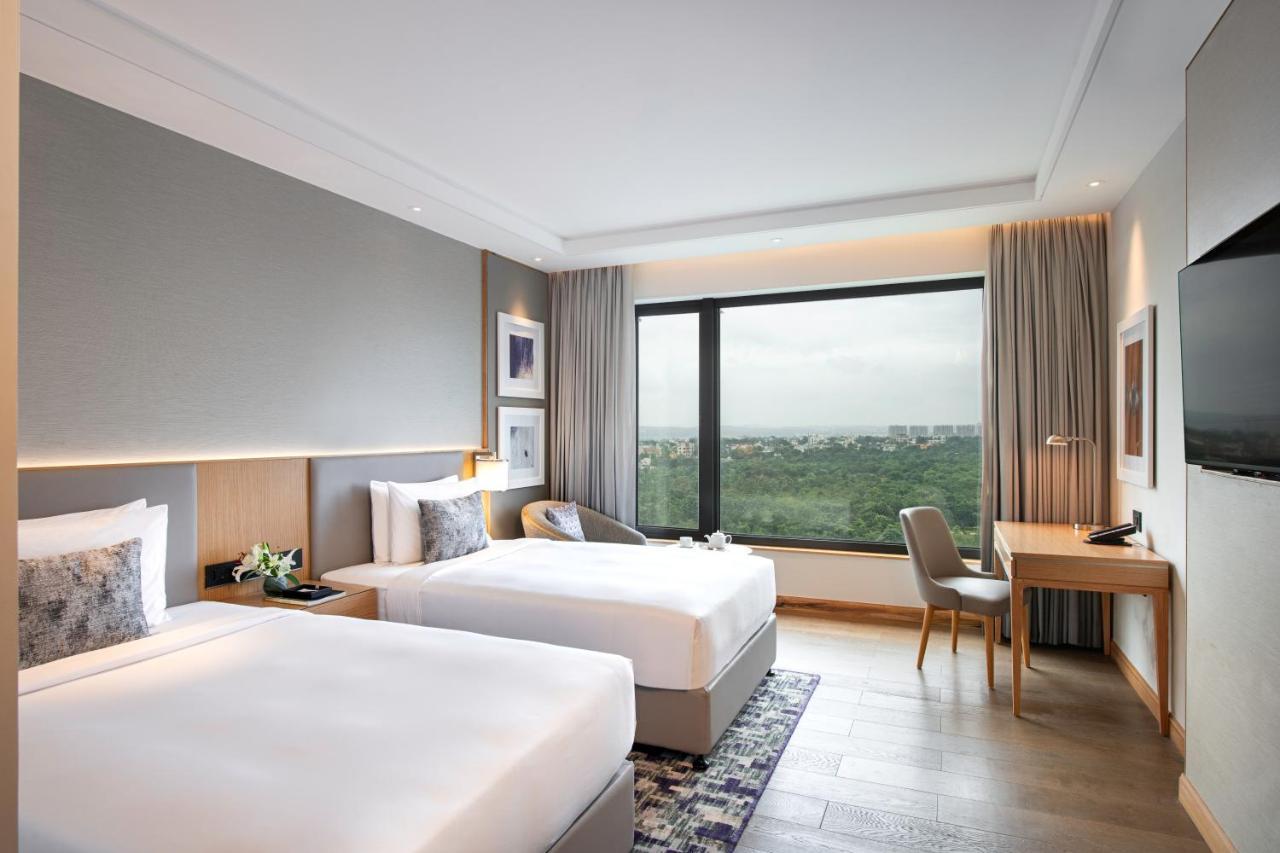 Vivanta Bhubaneswar Dn Square Exterior foto